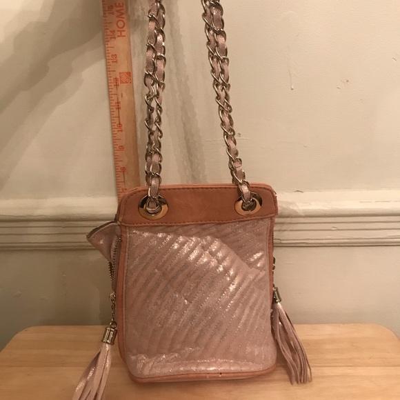 Pink purse - Picture 2 of 4